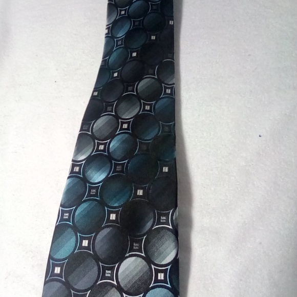 CONCEPT BY CLAIBORNE 100% Silk Men's Tie - Picture 3 of 4